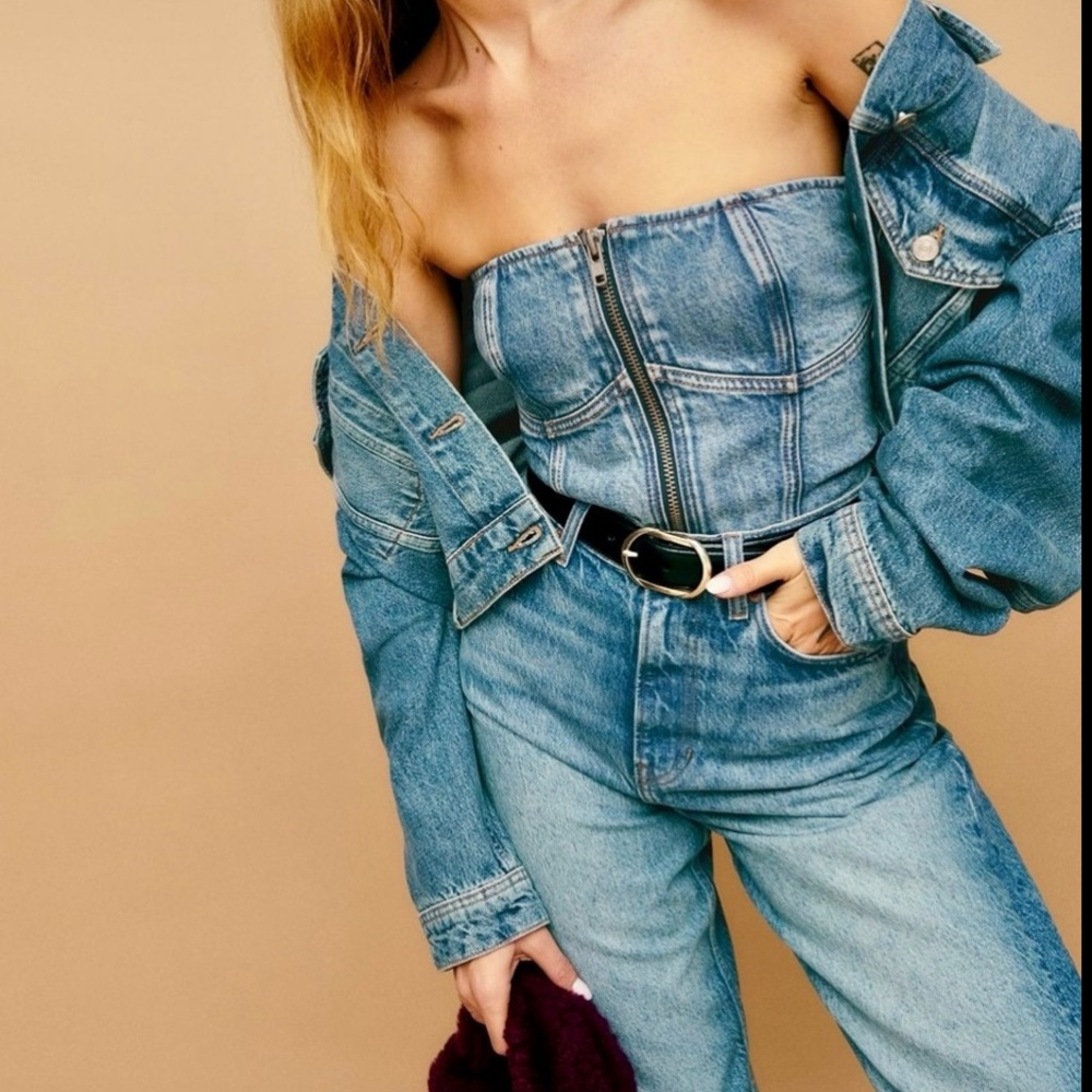 πΊπHPππΊ NWT Reformation Ena Denim Bustier Top - Picture 5 of 16